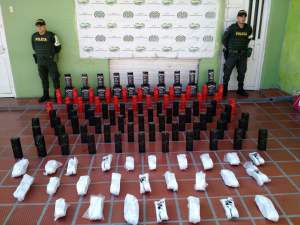 48016345-f3d1-4240-9202-549479824cf9