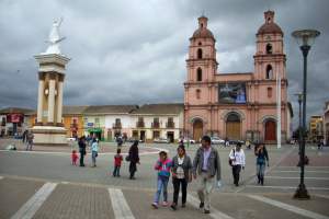 01-ipiales-parque-la-pola