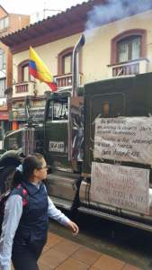 b9687dcf-4192-49df-bd62-02deec91ead5-576x1024