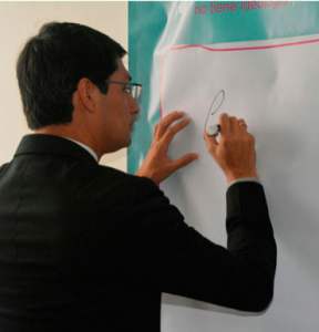 a7e791379f08c2d2319f6f247dc56553_385_370