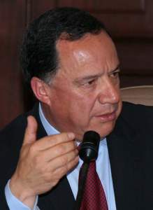 eduardo_enriquez_maya_0