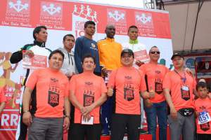 23518855_949656391852157_8847607515429015591_n