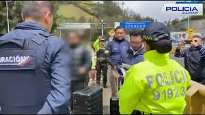 Inadmitido Colombiano con notificación rojo de interpol