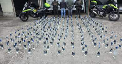 Incautan 240 botellas de licor con presuntas irregularidades Incautan 240 botellas de licor con presuntas irregularidades