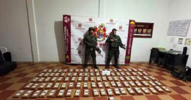 Incautan más de 100 kilos de cocaína en operativo en la vía Panamericana Incautan más de 100 kilos de cocaína en operativo en la vía Panamericana