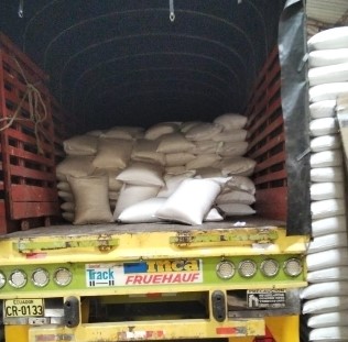 Gremios piden mantener abierta y fortalecer la dinámica comercial de Rumichaca